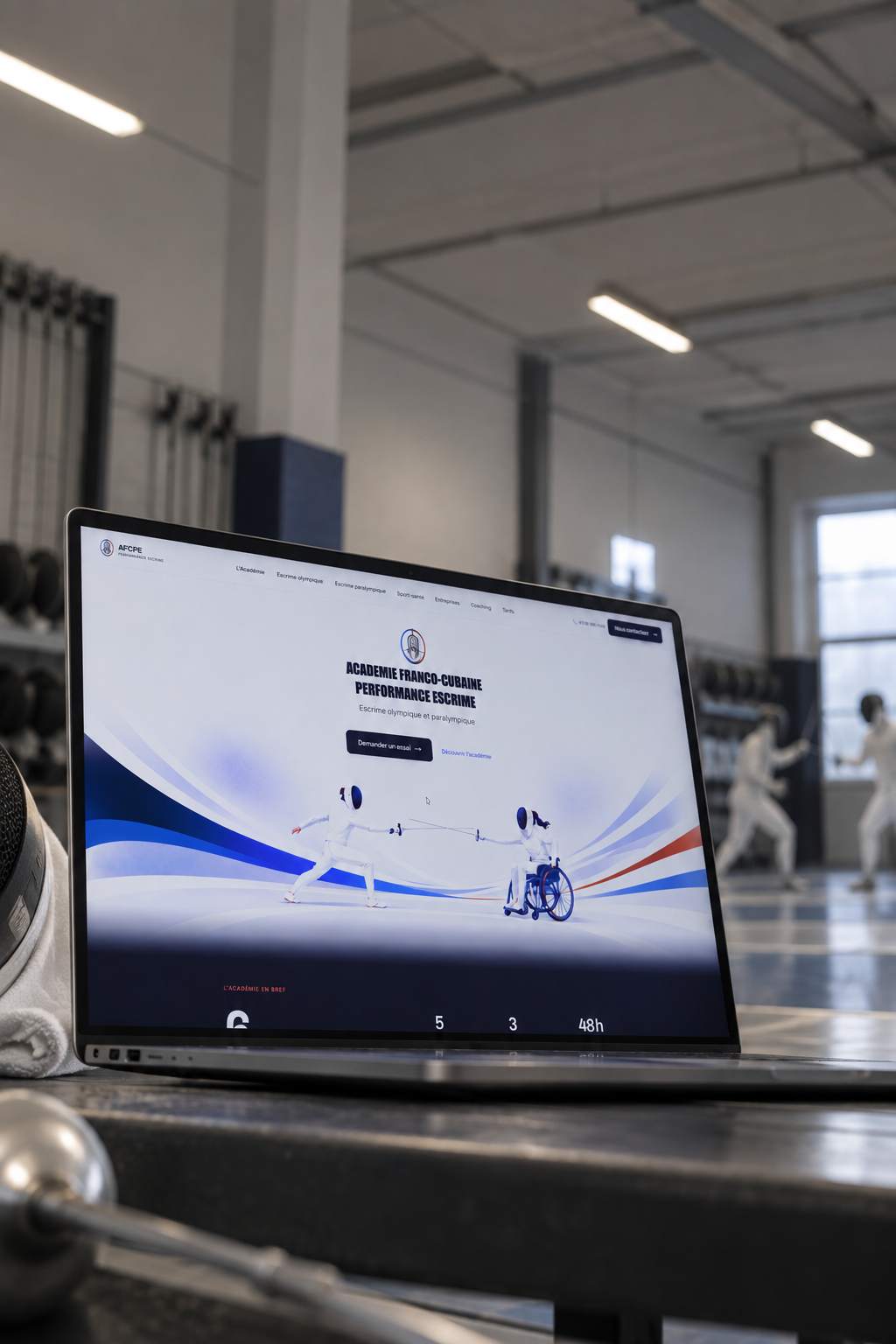 Site de l'AFCPE, page d'accueil, dans une salle d'escrime