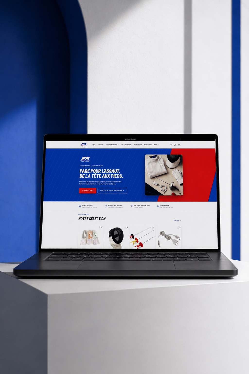 Boutique en ligne FR Fencing, page d'accueil, affichée sur un ordinateur portable